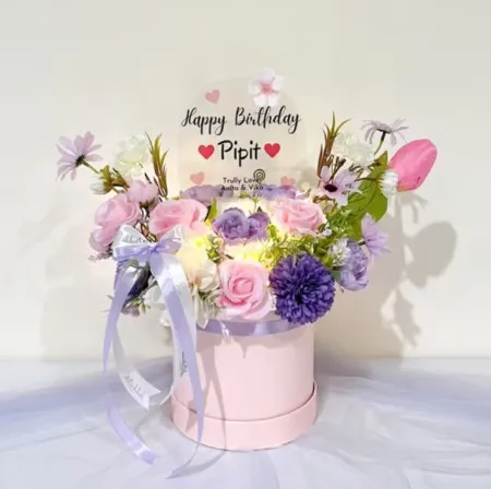 Bloom Box Akrilik Ucapan Ulang Tahun Tidore Kepulauan